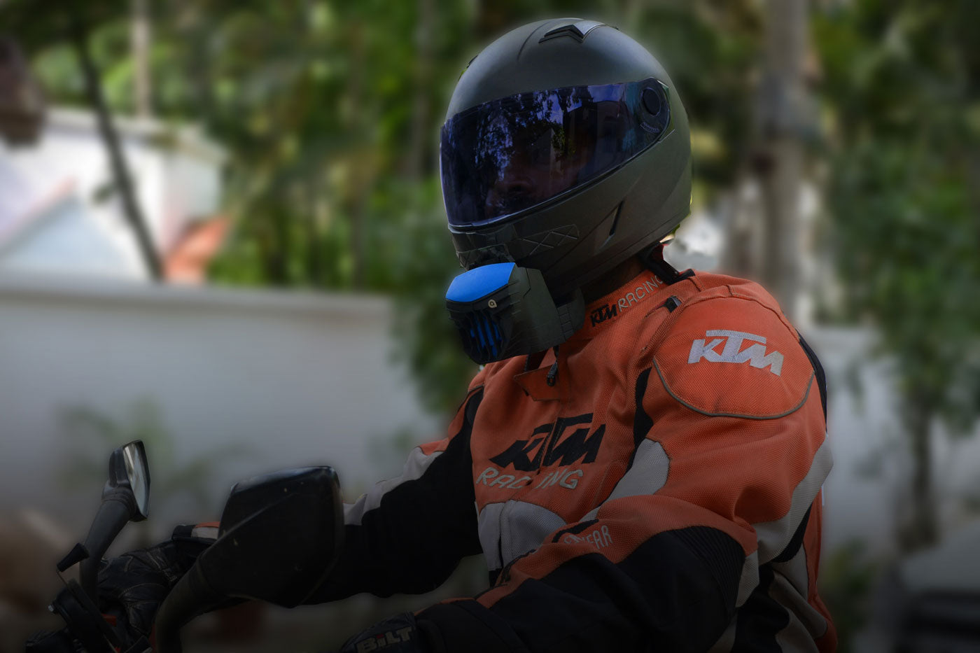 Blu3 E20-from helmet cooling to smart connectivity